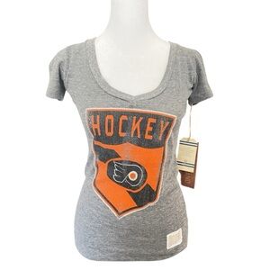 Women’s XS Retro Philadelphia Flyers Hockey Tee NWT